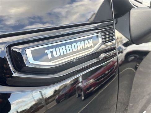 Certified 2025 GMC Sierra 1500 Elevation image 31