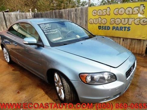 Used 2008 Volvo C70 T5 image 2