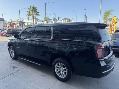 Used 2021 Chevrolet Suburban LT RWD image 62