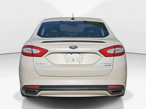 Used 2016 Ford Fusion Titanium image 4