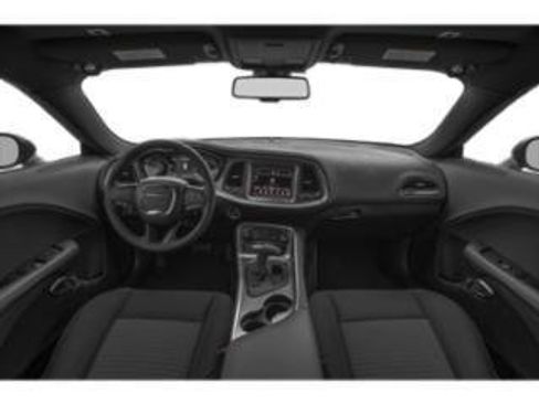 Used 2019 Dodge Challenger SXT RWD image 3