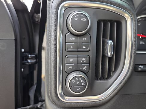Used 2023 Chevrolet Silverado 2500 High Country w/ Z71 Off-Road Package AWD/4WD image 27