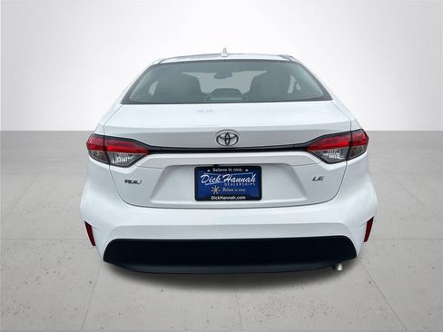 Used 2023 Toyota Corolla LE FWD image 8