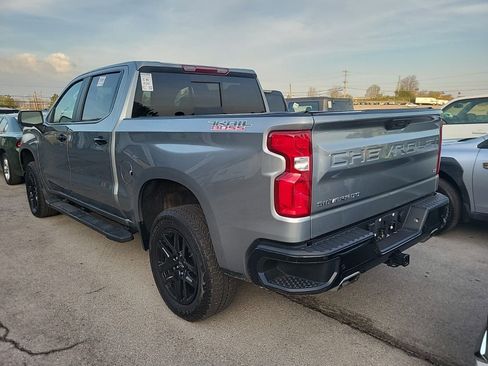 Used 2025 Chevrolet Silverado 1500 LT Trail Boss w/ LT Trail Boss Premium Package AWD/4WD image 5