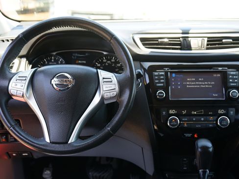 Used 2016 Nissan Rogue SL w/ SL Premium Package AWD/4WD image 20