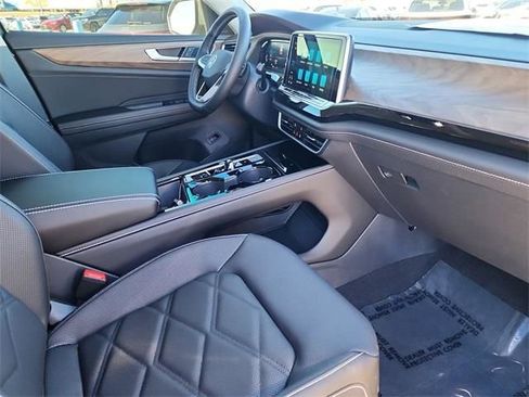 New 2026 Volkswagen Atlas SE FWD image 16