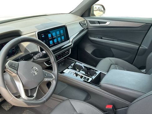 Used 2026 Volkswagen Atlas Cross Sport SE AWD/4WD image 24