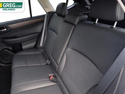 Used 2018 Subaru Outback 2.5i Limited AWD/4WD image 15