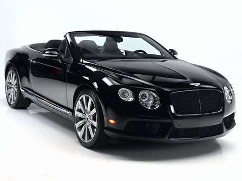 Used 2015 Bentley Continental GT image 10