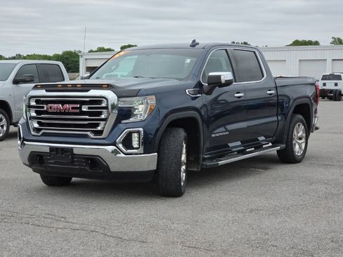 Used 2019 GMC Sierra 1500 SLT AWD/4WD image 3