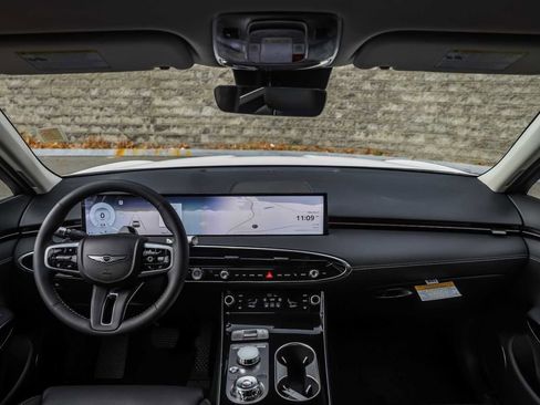 New 2026 Genesis GV70 2.5T image 10