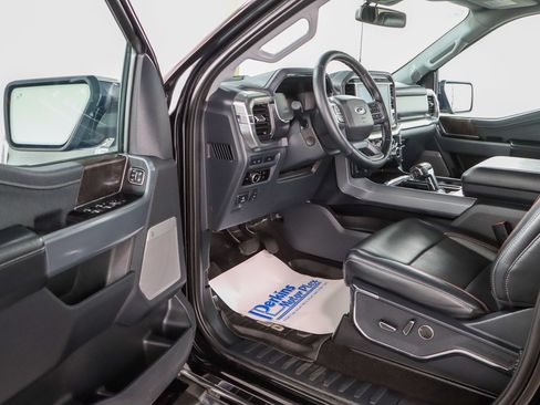 Used 2023 Ford F150 Lariat w/ Equipment Group 502A High AWD/4WD image 3