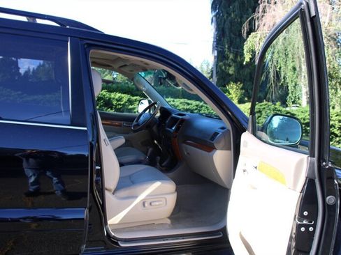 Used 2004 Lexus GX 470 AWD/4WD image 15