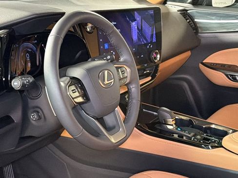 Certified 2025 Lexus NX 350h AWD w/ Accessory Package (Z2) image 22