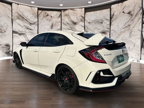 Used 2021 Honda Civic Type R image 8
