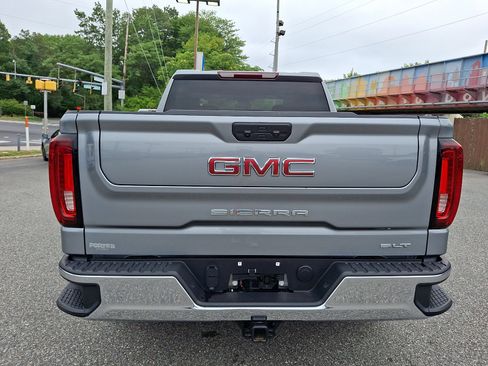 Certified 2026 GMC Sierra 1500 SLT AWD/4WD image 5