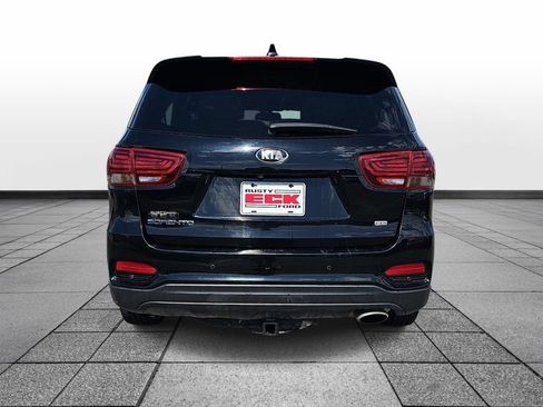 Used 2019 Kia Sorento FWD w/ LX Convenience Package image 6