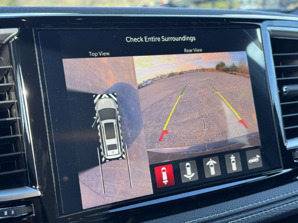 New 2026 Chrysler Pacifica Select FWD image 18