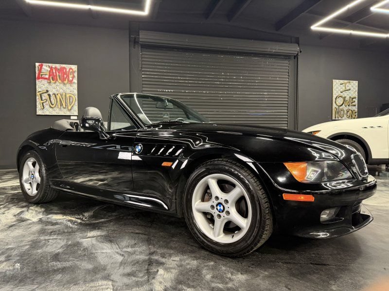 Used 1997 BMW Z3 2.8 RWD image 3