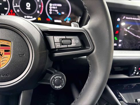 New 2026 Porsche Cayenne Coupe AWD/4WD image 20