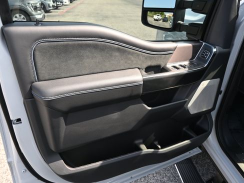New 2026 Ford F350 Platinum AWD/4WD image 16