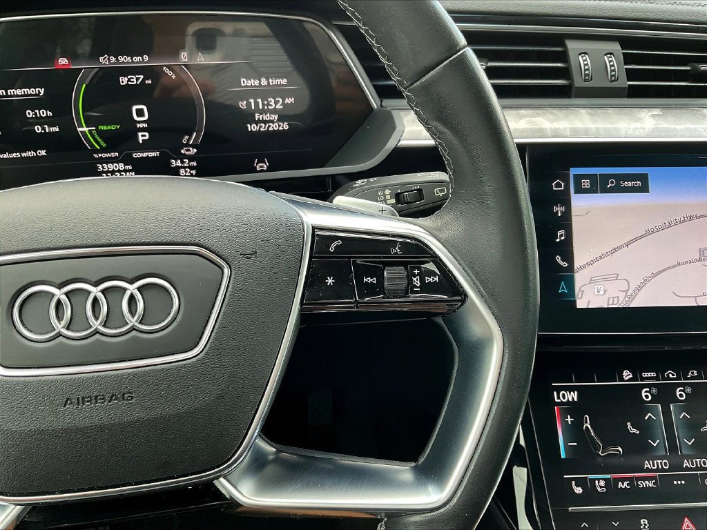 Used 2024 Audi Q8 e-tron Premium Plus w/ Premium Plus Package AWD/4WD image 14