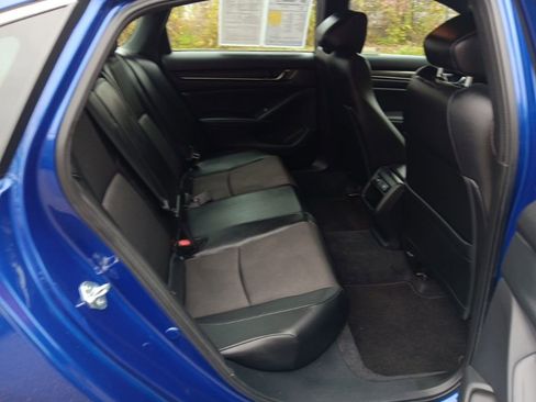 Used 2022 Honda Accord Sport image 25