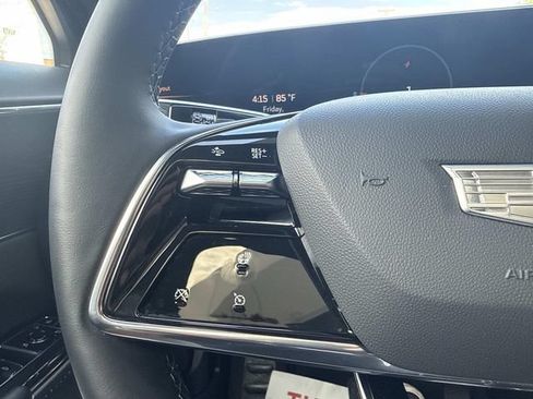 Used 2024 Cadillac Lyriq Luxury AWD/4WD image 37
