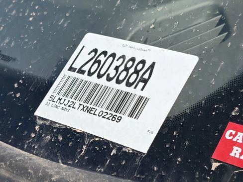 Used 2022 Lincoln Navigator Reserve AWD/4WD image 11