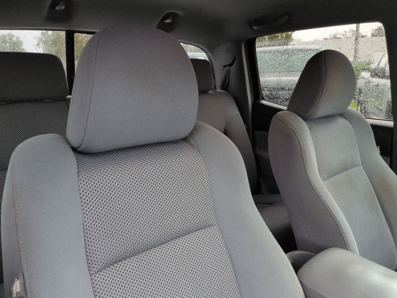Used 2010 Toyota Tacoma 4x4 Double Cab image 7