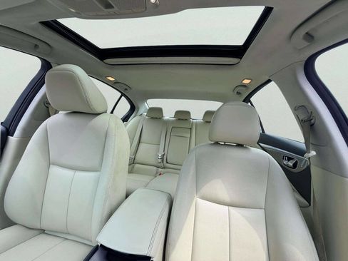 Used 2015 INFINITI Q50 Premium w/ Navigation Package image 15