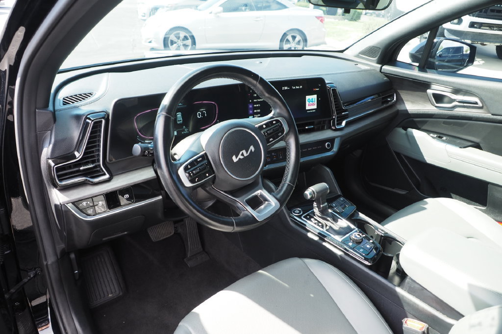 Used 2023 Kia Sportage X-Line w/ X-Line Premium Package AWD/4WD image 12