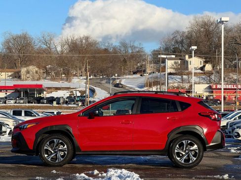 Used 2025 Subaru Crosstrek 2.0i Premium image 6