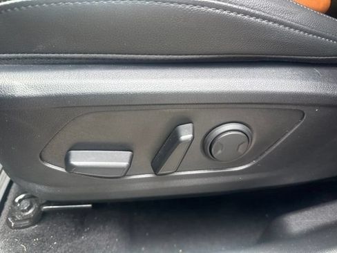 Certified 2025 Hyundai Tucson SEL FWD image 14