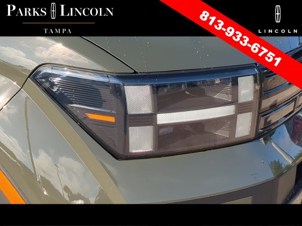 Used 2024 Hyundai Santa Fe Limited FWD image 6
