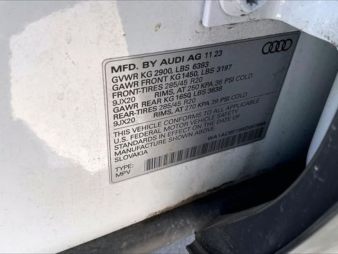 Used 2024 Audi Q7 2.0T Premium AWD/4WD image 34