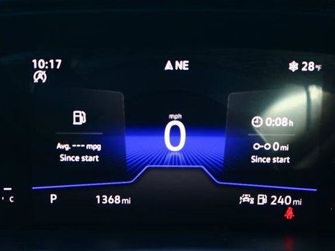 Used 2024 Volkswagen Taos SE image 19