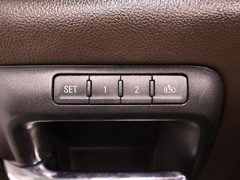 Used 2018 Chevrolet Silverado 1500 High Country AWD/4WD image 11