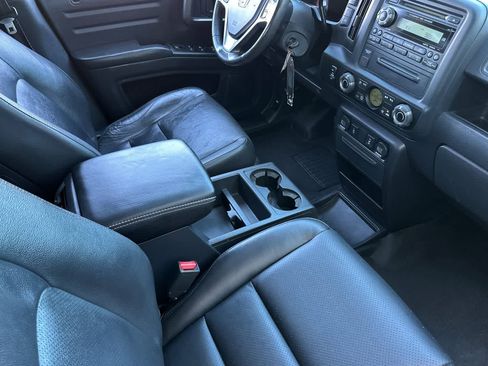 Used 2010 Honda Ridgeline RTL image 16