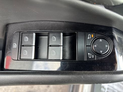 Used 2024 MAZDA CX-30 AWD 2.5 S w/ Select Sport Pkg image 17