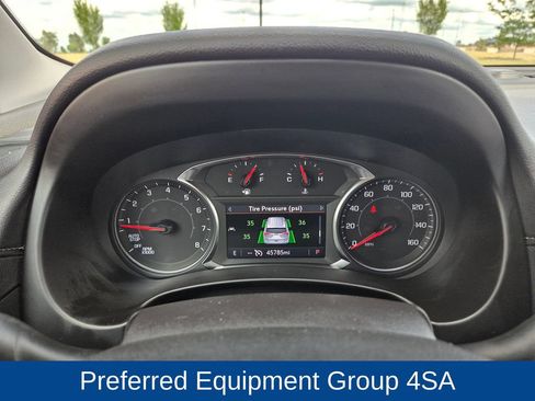 Used 2024 GMC Terrain SLT AWD/4WD image 25