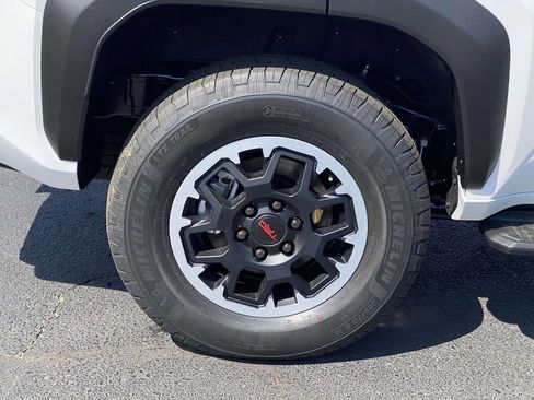 New 2026 Toyota 4Runner TRD Off-Road Premium w/ Tow Technology Package image 3