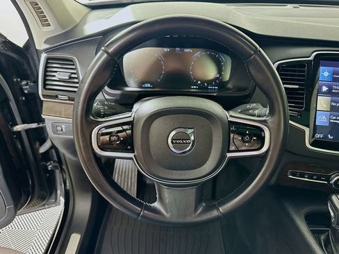 Used 2016 Volvo XC90 T6 Momentum AWD/4WD image 14
