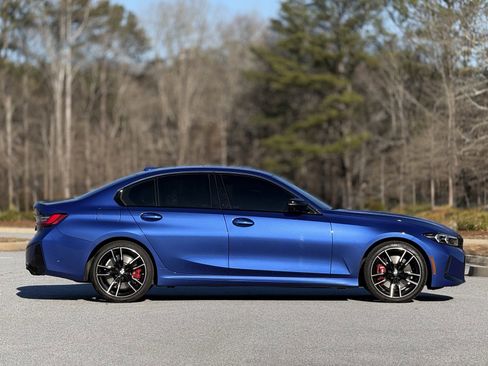 Used 2024 BMW M340i xDrive image 11