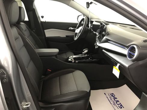 New 2026 Chevrolet Trax LT image 20