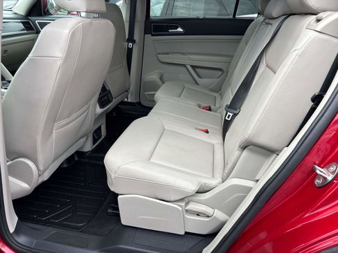 Used 2019 Volkswagen Atlas SE w/ Towing Package image 10