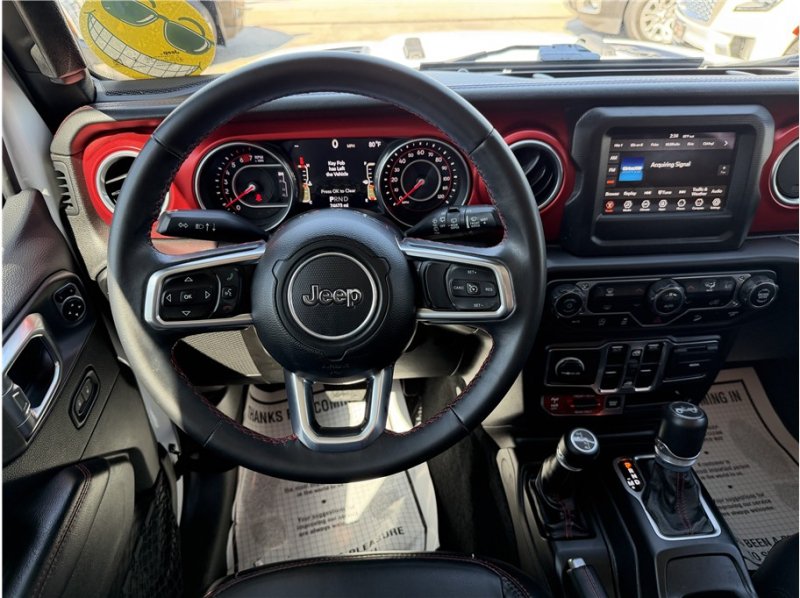 Used 2018 Jeep Wrangler Unlimited Rubicon AWD/4WD image 38