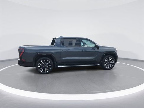 New 2025 GMC Sierra EV Denali image 9