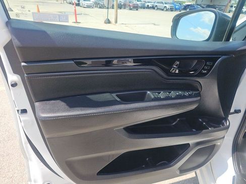 Used 2024 Honda Odyssey Touring image 8