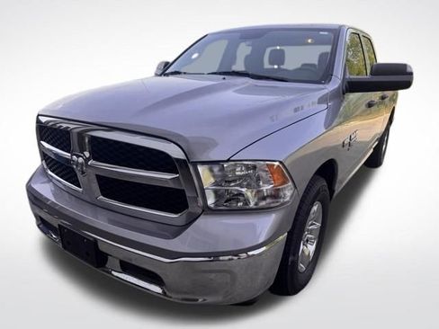 Used 2024 RAM 1500 Tradesman w/ Chrome Appearance Group RWD image 7